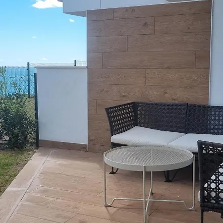 Apartment Jacaranda Mar *